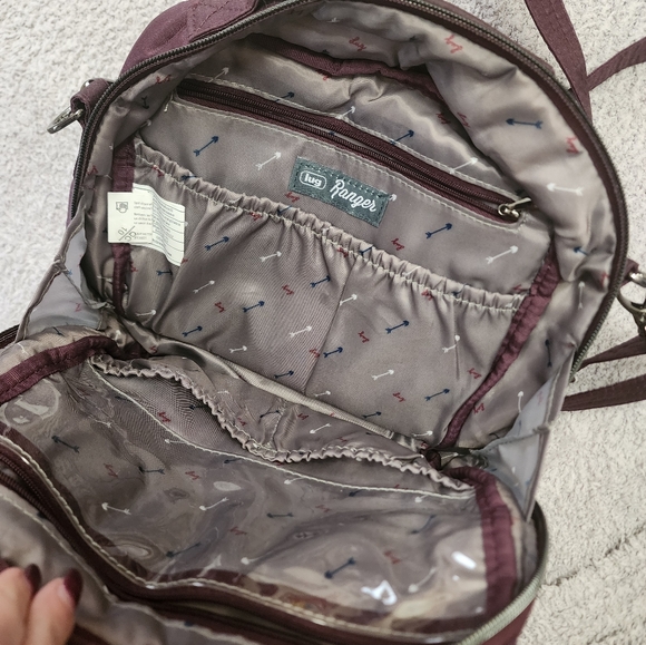 LUG Ranger crossbody Bag, RFID protected Plum color - Picture 5 of 7